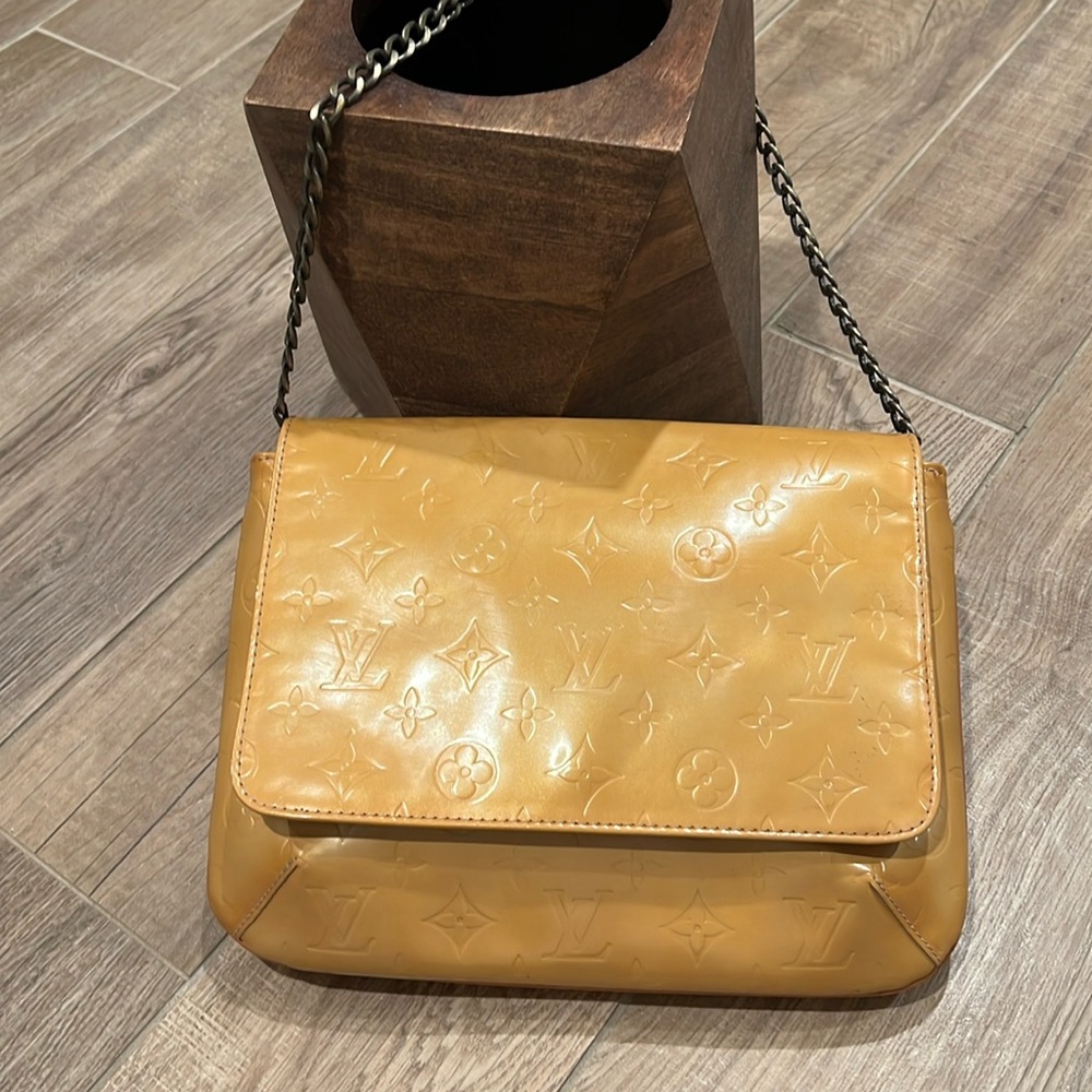 Louis Vuitton Vernis Thompson bag no strap